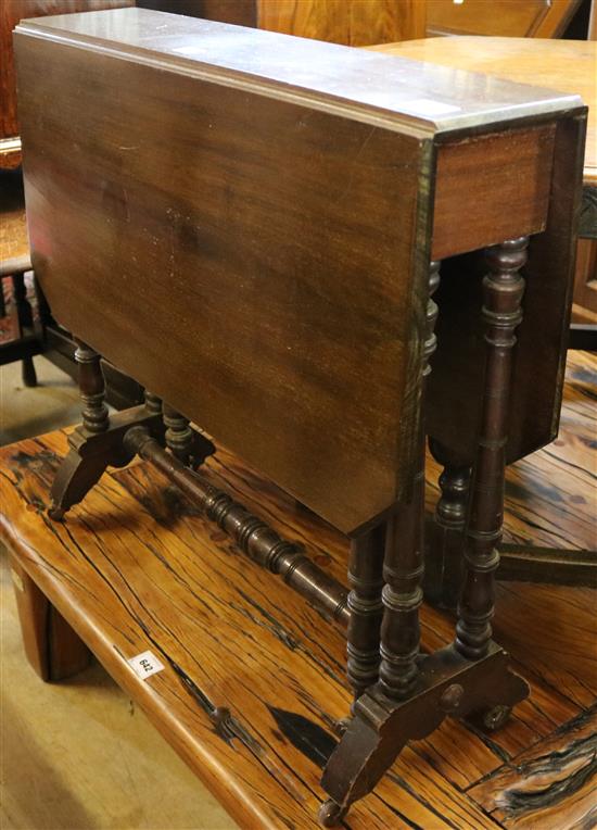 Victorian mahogany Sutherland table